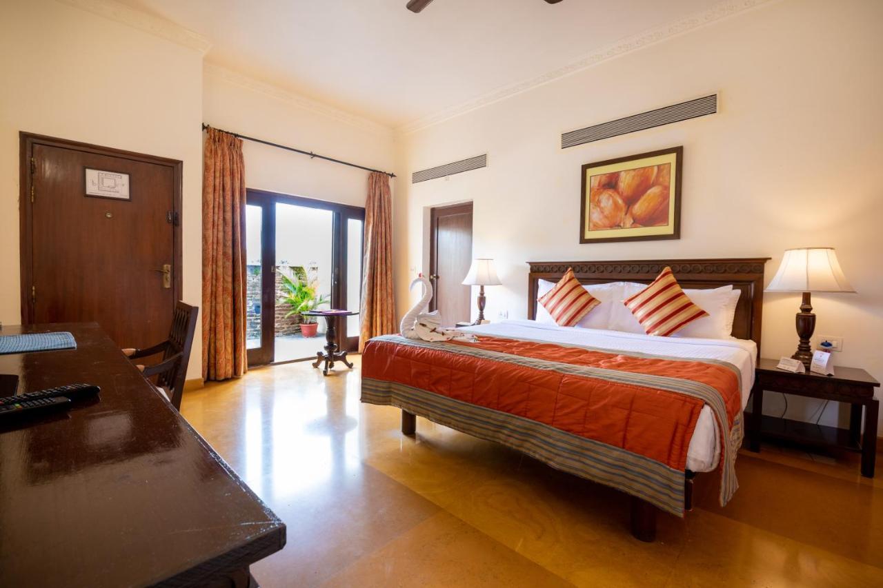 Jadhavgadh -a Gadh Heritage 5* Sasvad